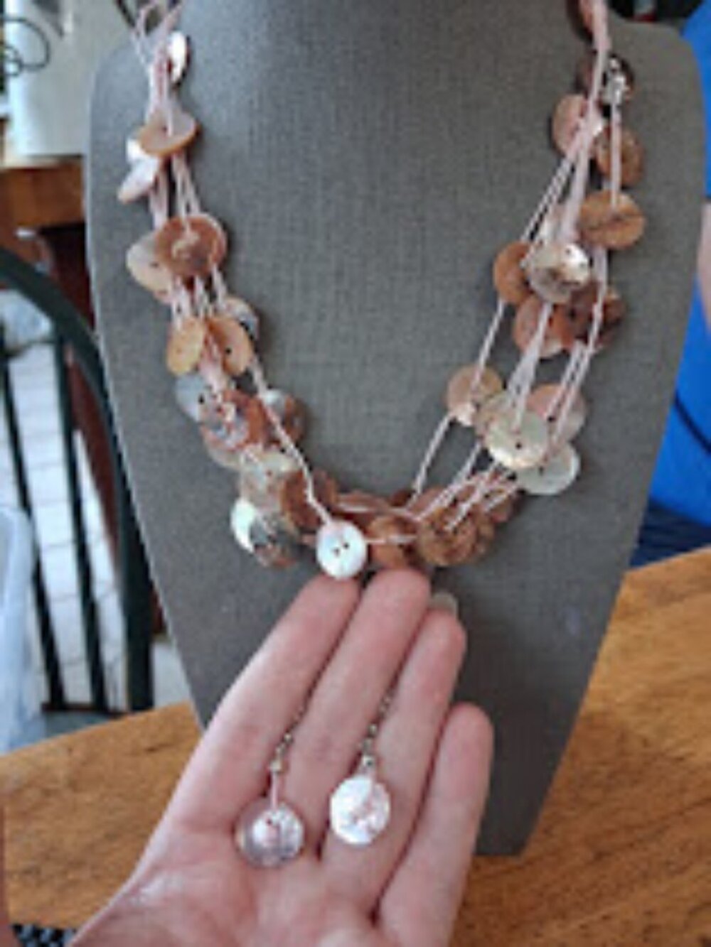Unusual jewelry set